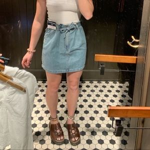 Doc marten flower detail leather slides